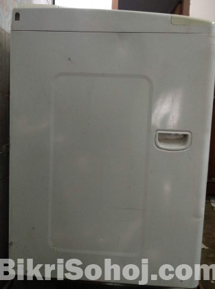 Daewoo Washingmachine 10 kg